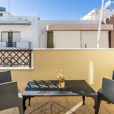 Zephyrus Cityscape Condo,By Idealstay Experience Heraklion  Exterior photo